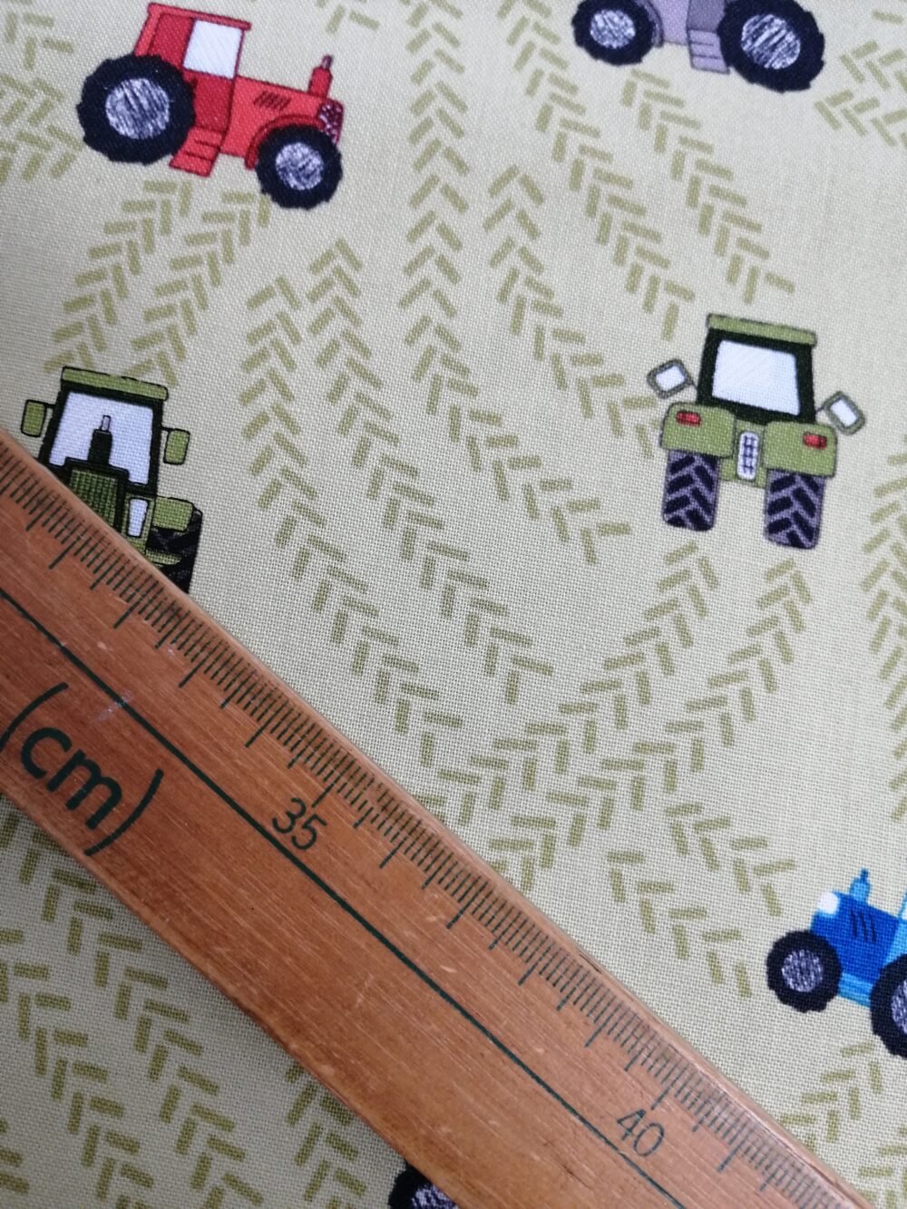 Piggy Tales Tractors cotton Fabric FQ - Image 2