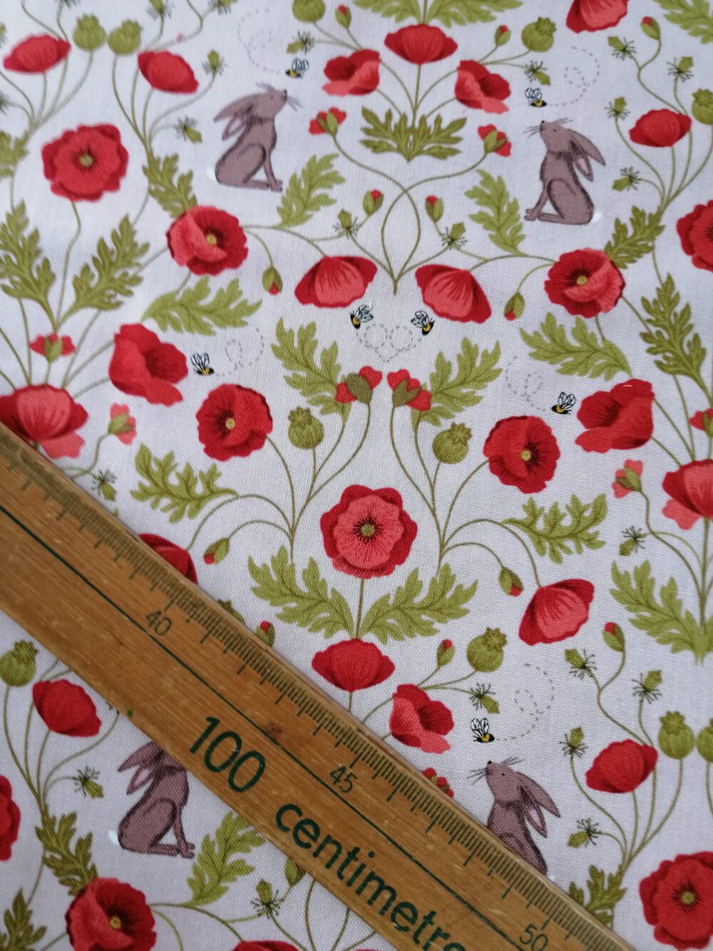 Poppy and Hare cotton fabric FQ - Image 2