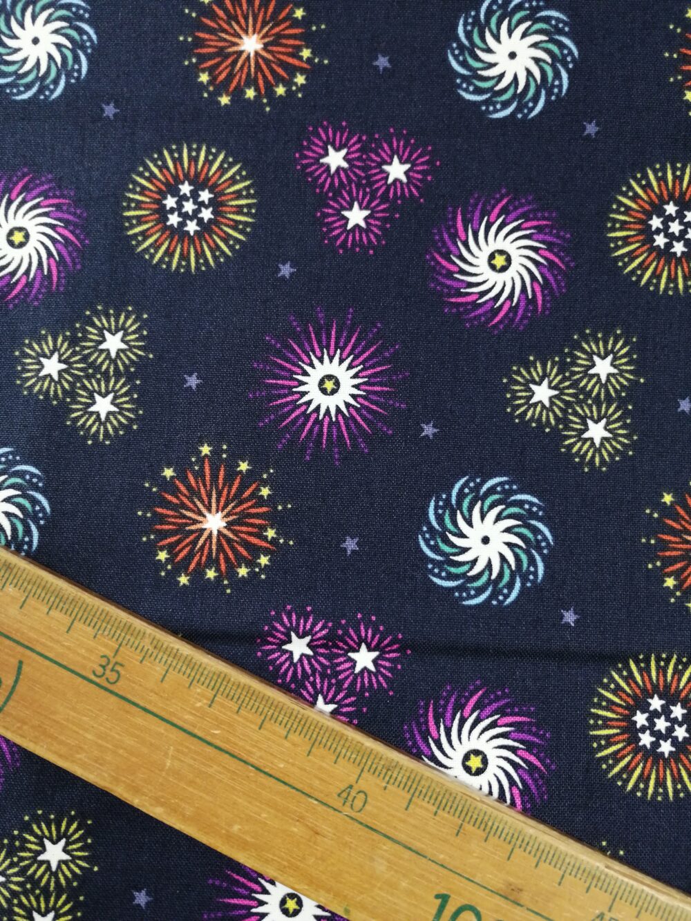 Fireworks by Lewis and Irene Cotton Fabric FQ - Image 2